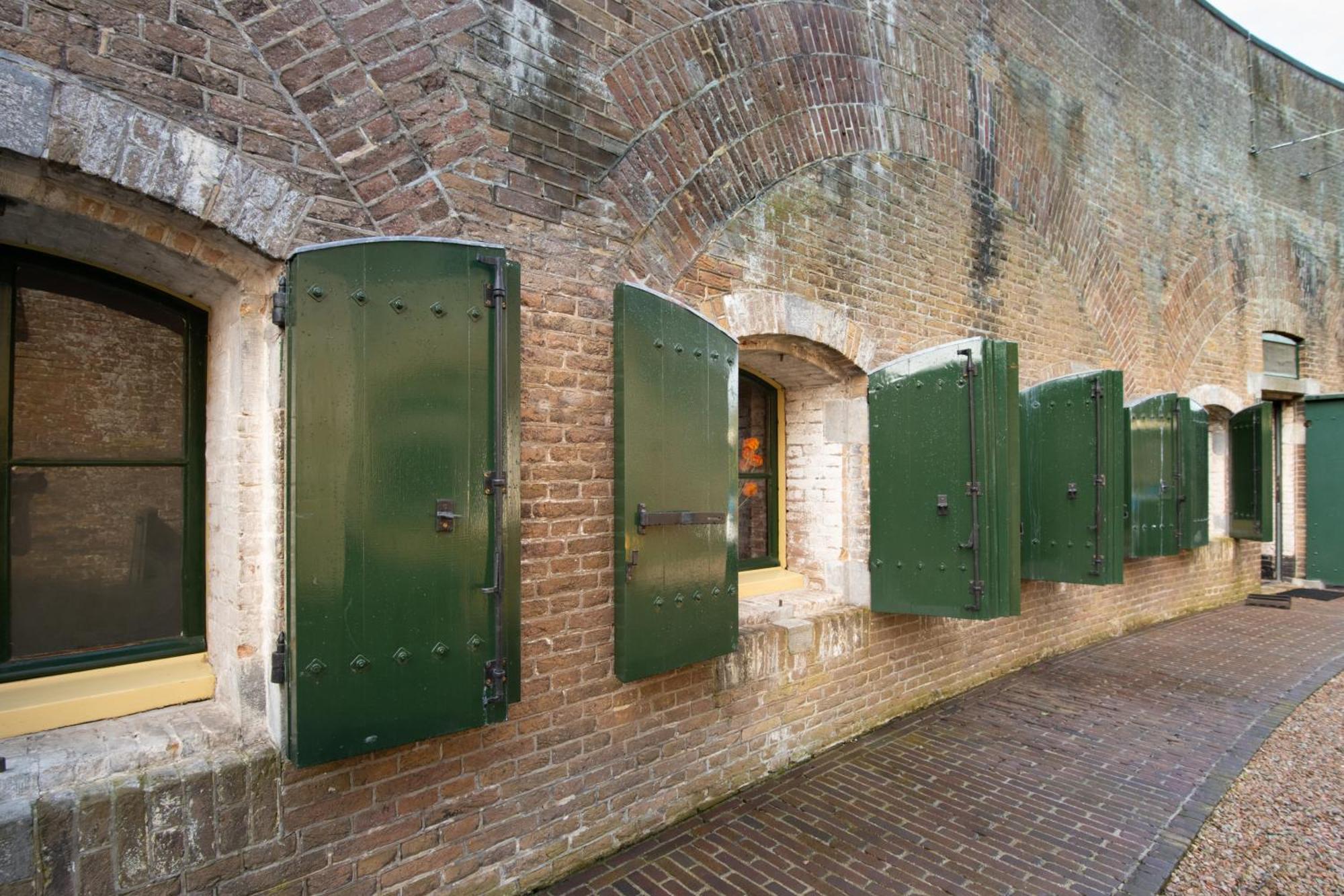 Fort Vuren Exteriér fotografie